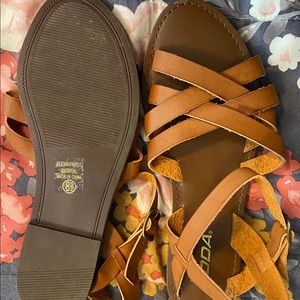 Women’s sandal